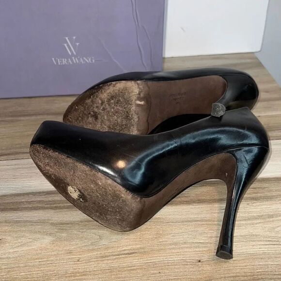 Ladies Vera Wang Raquel Hidden Platform Pumps Black Size 6 Leather Heels Shoes - Picture 8 of 10